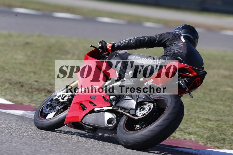 /49 26.08.2025 Cornu Master School ADR/gruen-vert/19